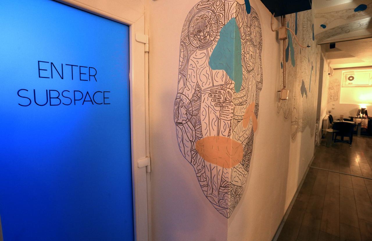 Subspace Hostel Zagreb Luaran gambar