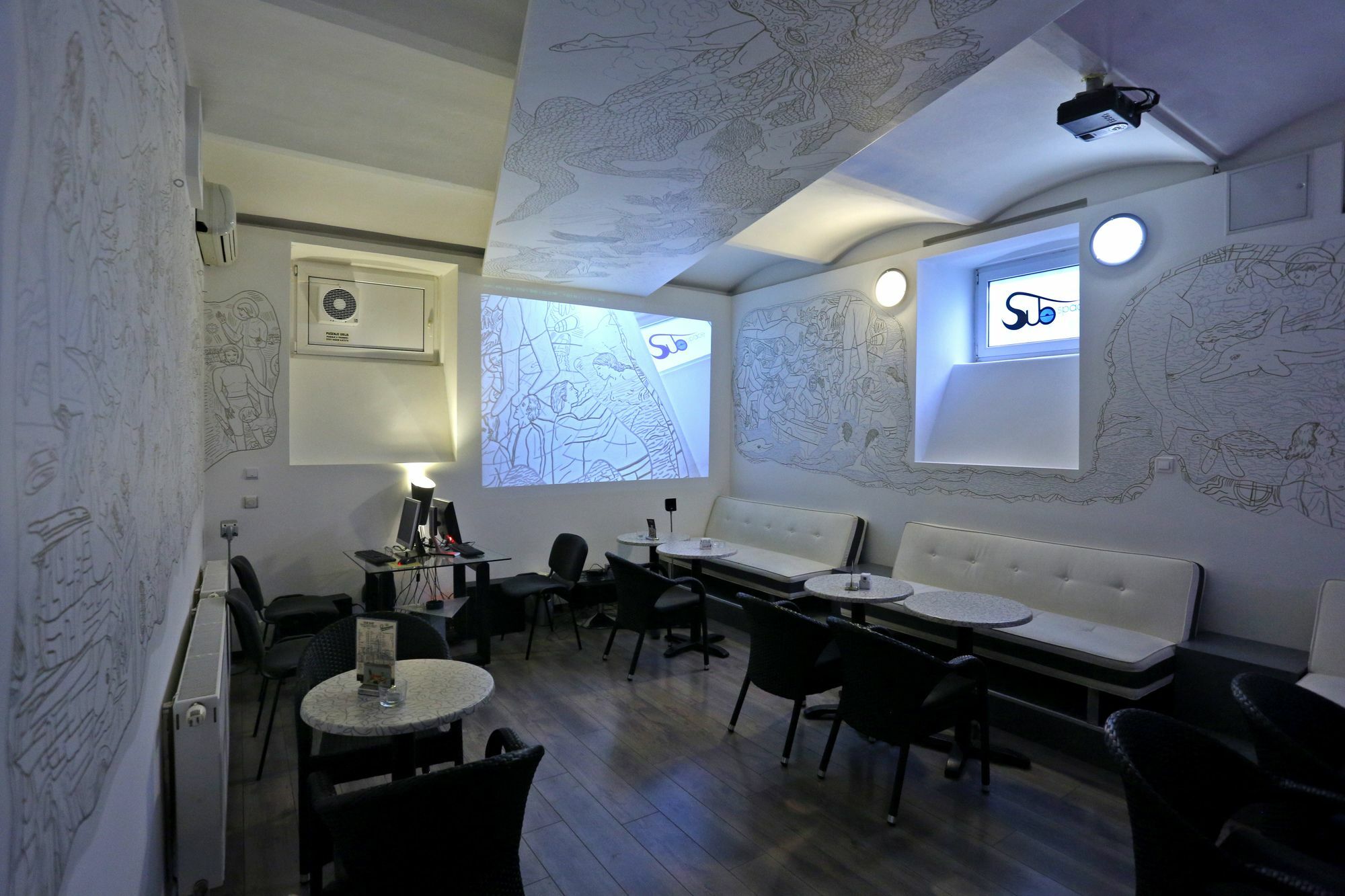 Subspace Hostel Zagreb Luaran gambar