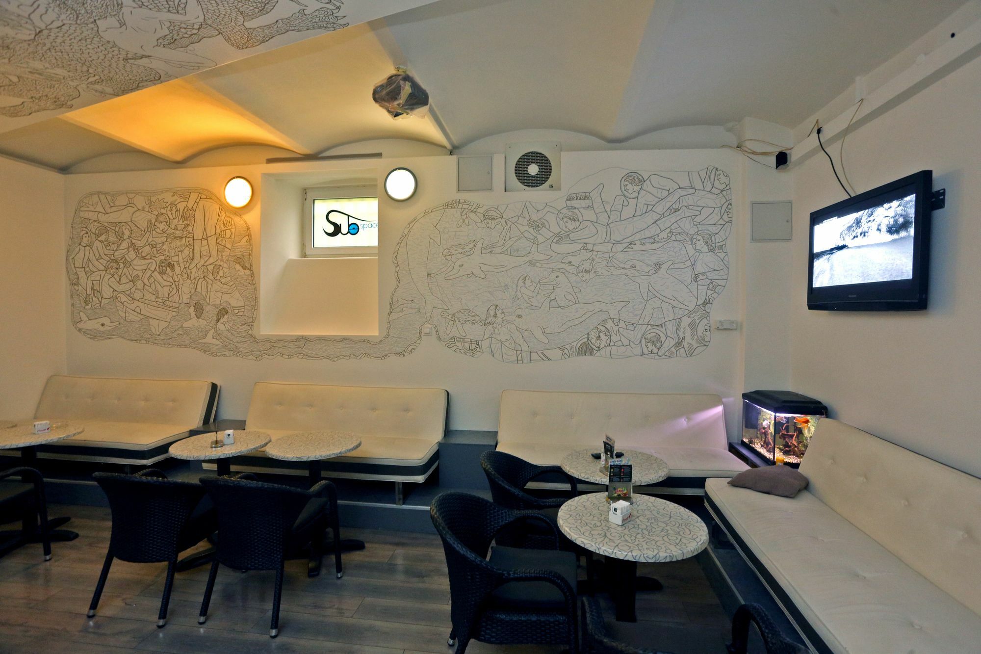 Subspace Hostel Zagreb Luaran gambar